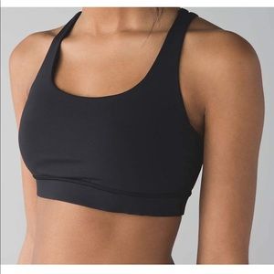 LULULEMON SIZE 2 ENERGY BRA